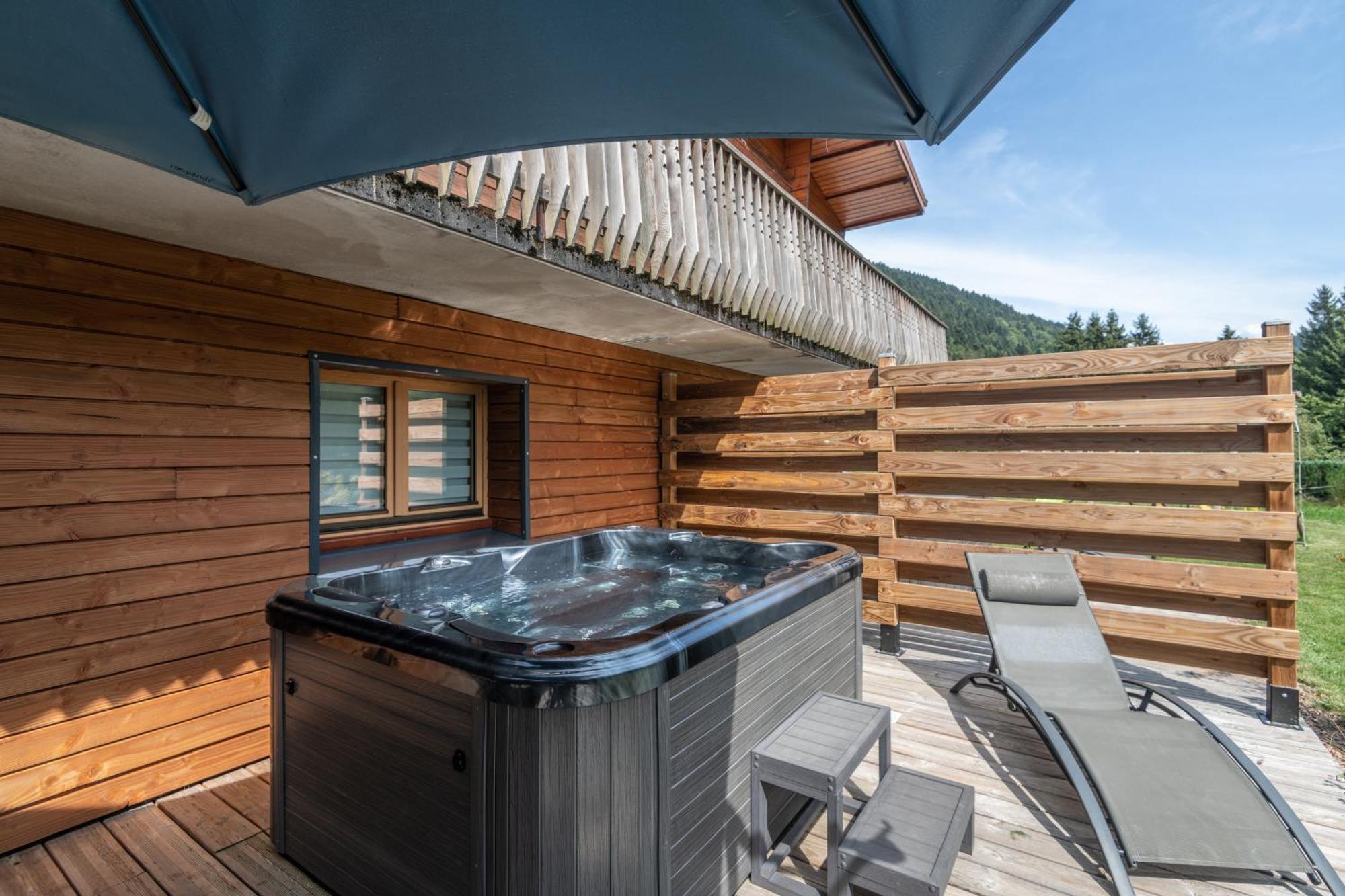 Chalets du Bouchot&Jacuzzi privatif proximité Gerardmer&La Bresse Rochesson Exterior foto