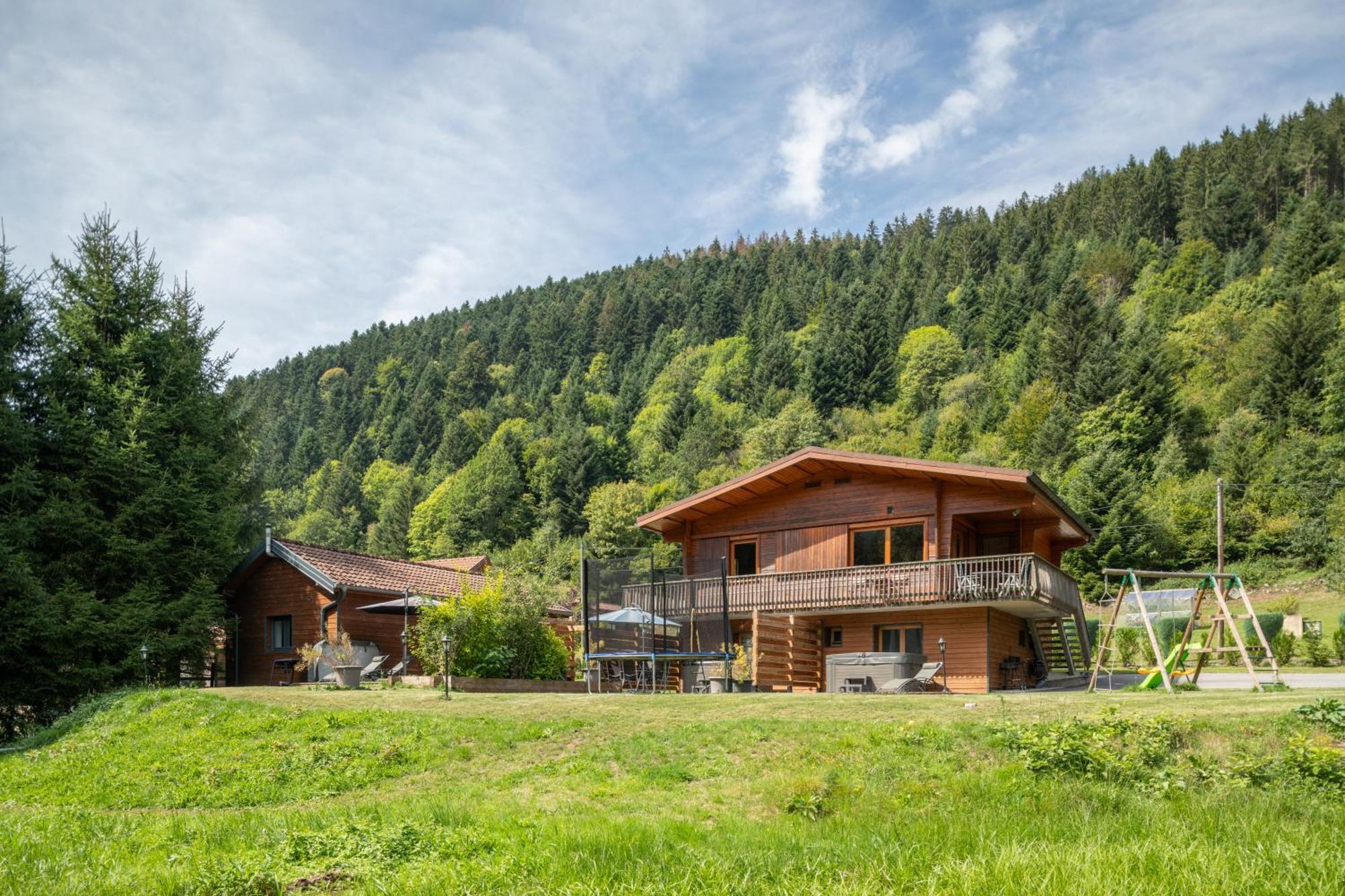 Chalets du Bouchot&Jacuzzi privatif proximité Gerardmer&La Bresse Rochesson Exterior foto