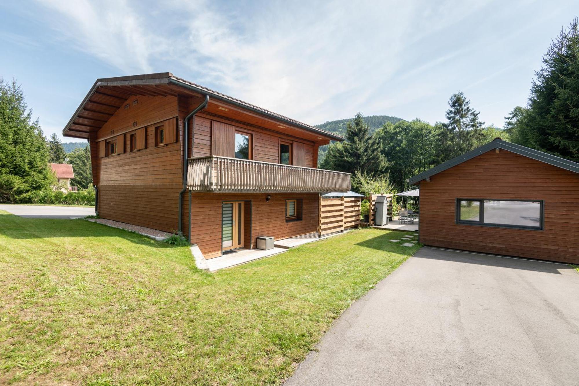 Chalets du Bouchot&Jacuzzi privatif proximité Gerardmer&La Bresse Rochesson Exterior foto